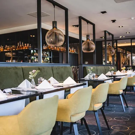 Otel Der Valk 4*