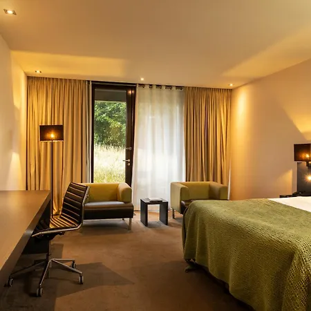 Otel Der Valk 4*