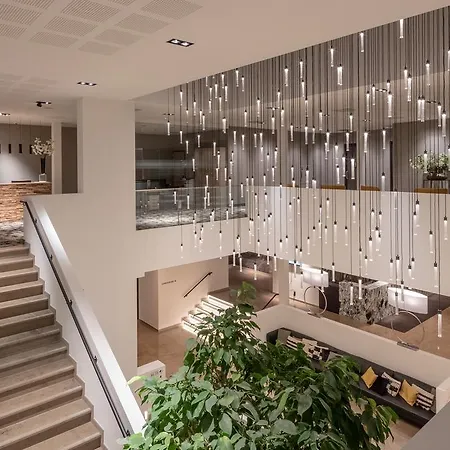 Der Valk Otel 4*