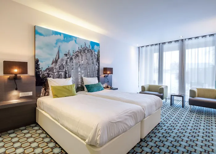 Отель Der Valk Херлен