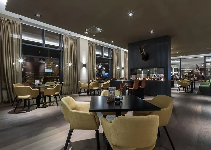 Der Valk Отель 4*