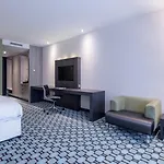 Hotel Der Valk 4*